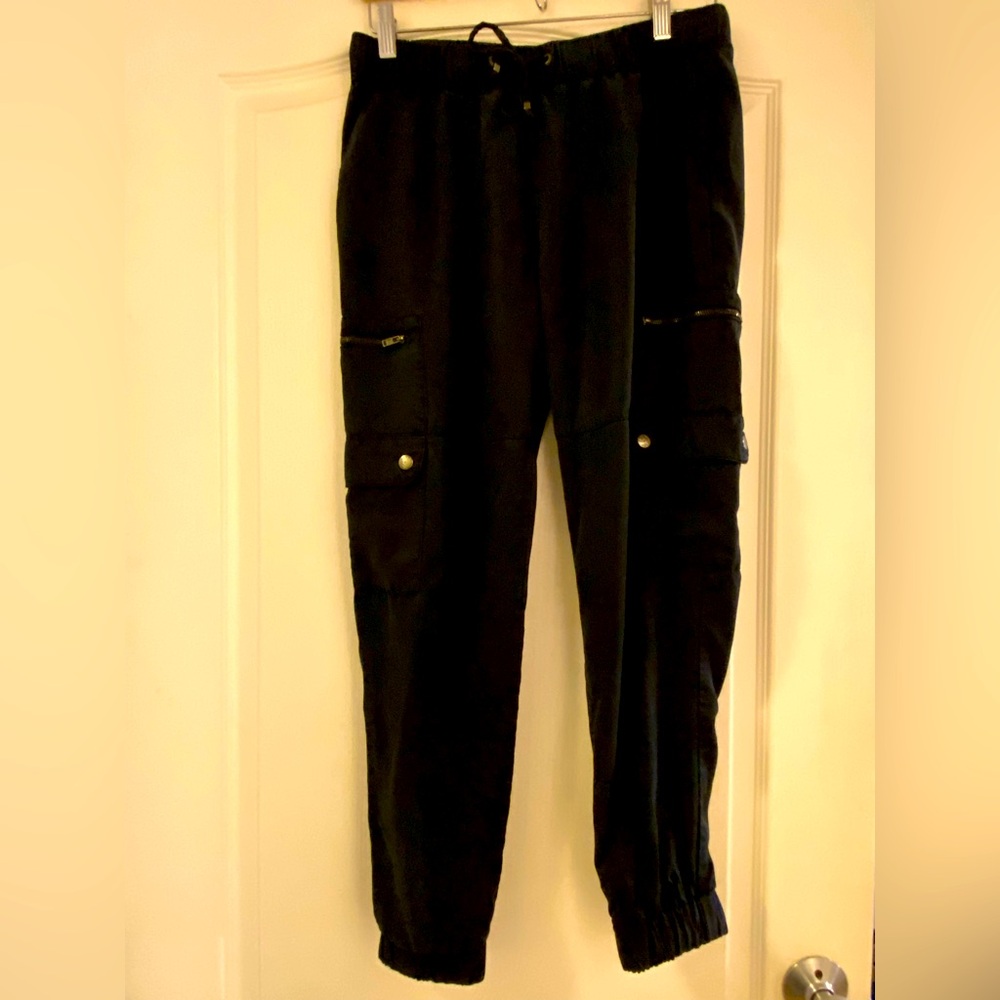 Banana Republic Tapered cargo pants